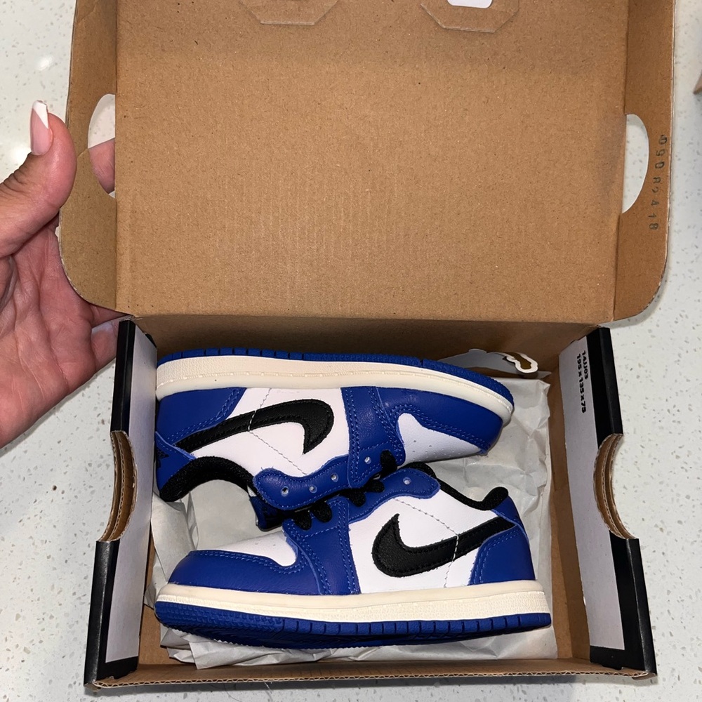 Nike Royal Blue and White Kids' Sneakers